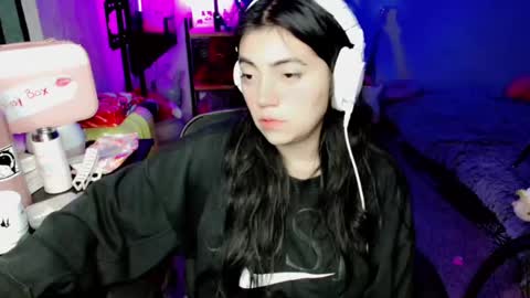 Snapshot of cuteambervi chatting on 12-04-24, 11:24 Princess Amber online show from 12-04-24, 11:24