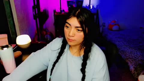 Snapshot of cuteambervi chatting on 01-17-25, 01:47 Princess Amber online show from 01-17-25, 01:47