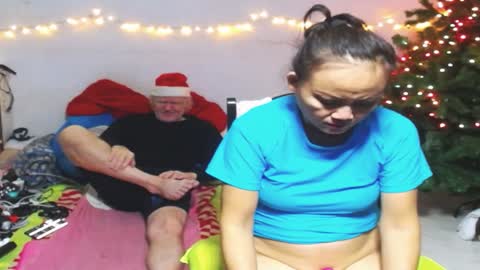 Snapshot of cuteandsexyone chatting on 01-05-25, 01:24 CuteAndSexyOne Na and Brian online show from 01-05-25, 01:24