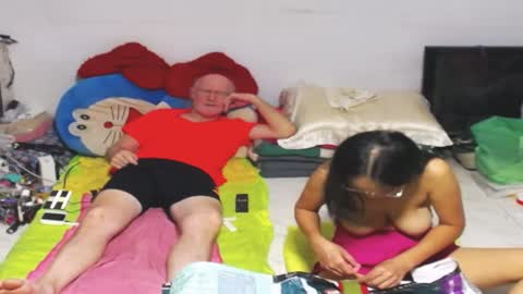 Snapshot of cuteandsexyone chatting on 01-31-25, 11:56 CuteAndSexyOne Na and Brian online show from 01-31-25, 11:56
