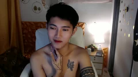 Steph online show from 02-25-25, 06:25