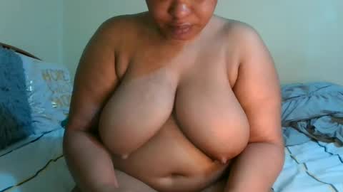 Snapshot of cutebobo chatting on 07-05-26, 08:27 cutebobo online show from 07-05-26, 08:27