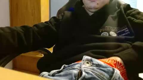 Cuteboy090 online show from 05-05-26, 09:39