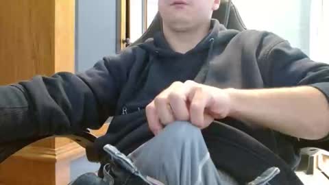 Cuteboy090 online show from 05-13-26, 10:12