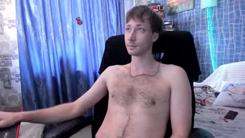 cuteboy228 online show from 03-03-25, 08:38