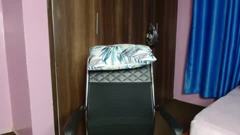 cutebuu online show from 11-30-25, 05:06