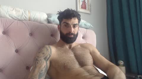 cuteeboy online show from 01-26-25, 01:36