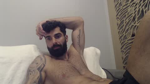 cuteeboy online show from 01-26-25, 07:41