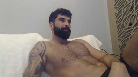 cuteeboy online show from 01-28-25, 08:15