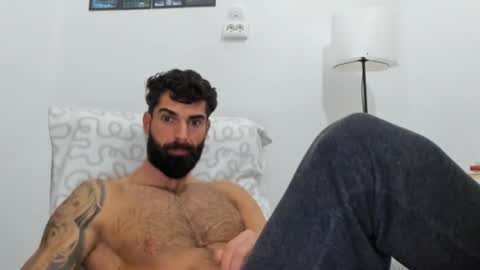 cuteeboy online show from 12-14-25, 09:36