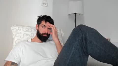 cuteeboy online show from 12-19-25, 10:11