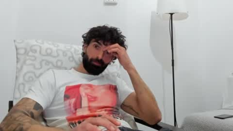 cuteeboy online show from 05-01-26, 06:34