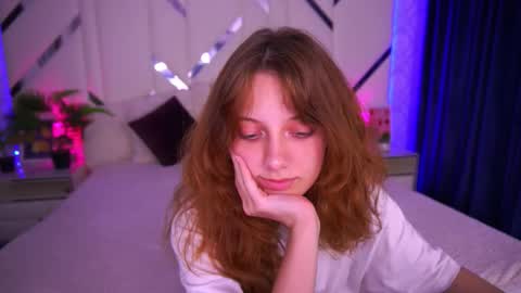 Foxy online show from 10-23-25, 02:27