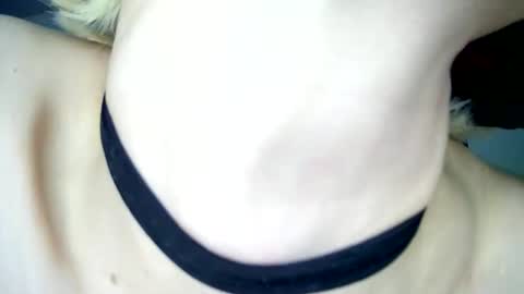 Bella online show from 05-14-26, 04:08