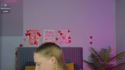 Amyy online show from 06-14-26, 01:03