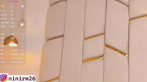 Snapshot of cutegirl__nini chatting on 02-18-25, 07:32 andre online show from 02-18-25, 07:32