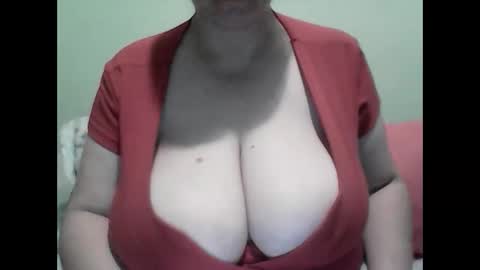 Jessy online show from 01-07-26, 05:43