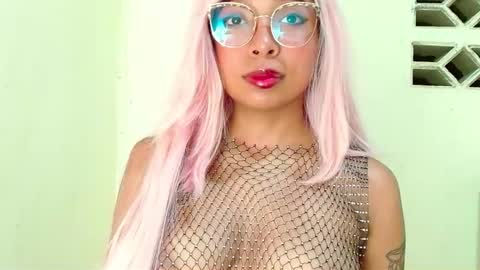 Mishel online show from 02-28-25, 04:32