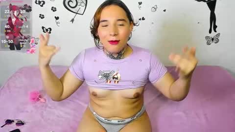 cutekat  online show from 10-24-25, 05:37