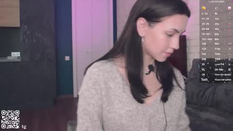 kendall online show from 09-10-25, 05:18