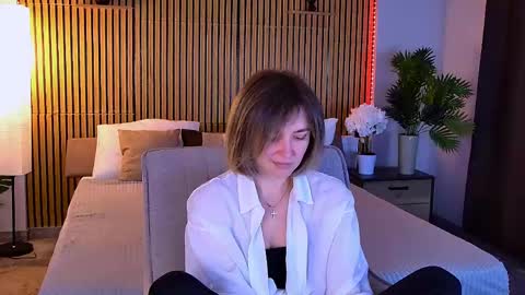 cutemirage online show from 05-02-26, 02:44