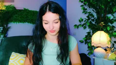 cuteness__girl online show from 09-20-25, 05:52