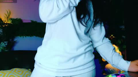 cuteness__girl online show from 09-22-25, 04:36