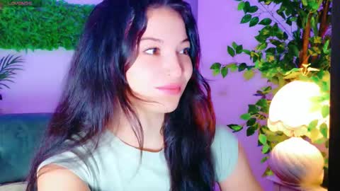 Snapshot of cuteness__girl chatting on 10-16-25, 06:36 cuteness__girl online show from 10-16-25, 06:36