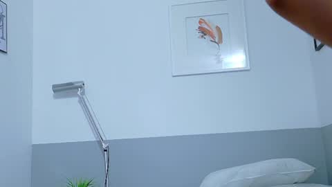 cutepetitee online show from 06-13-26, 07:34
