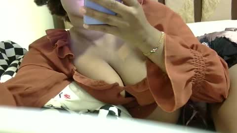 cutermilly online show from 12-16-24, 08:41