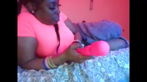 mary mack online show from 01-26-25, 05:13
