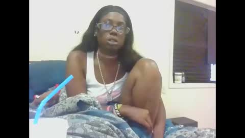 mary mack online show from 09-25-25, 01:37