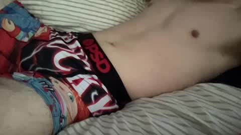 cutesurferboy22 online show from 05-11-26, 12:38