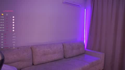 Julia online show from 10-16-25, 01:56