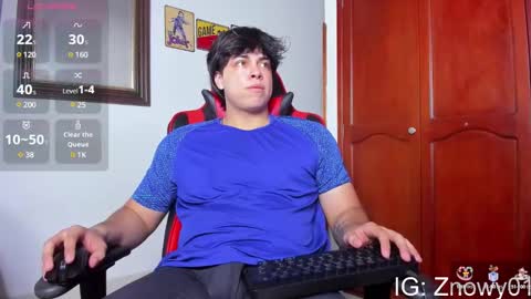 Snapshot of cuteznowyy chatting on 01-08-25, 11:41 Ask me online show from 01-08-25, 11:41