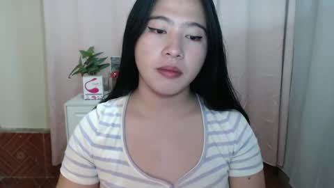 cutie_asianwoman online show from 12-18-24, 10:46