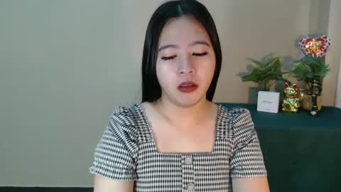 cutie_asianwoman online show from 03-10-25, 11:27