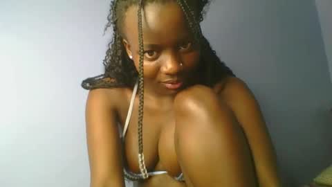 Snapshot of cutie_choco chatting on 11-26-25, 02:29 cutie_choco online show from 11-26-25, 02:29