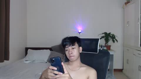 Neil Taylor online show from 10-30-25, 05:53