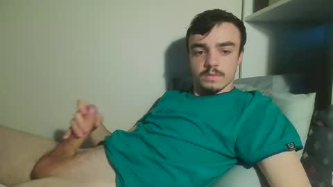 Snapshot of cutie_garlix chatting on 06-16-26, 08:00 cutie garlix online show from 06-16-26, 08:00