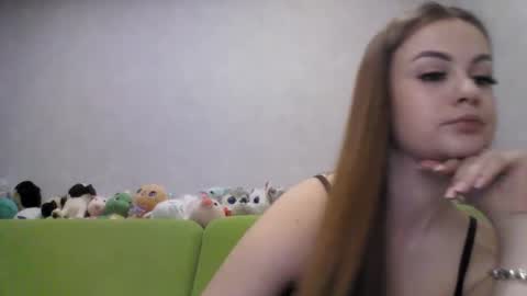 Chloe online show from 05-10-26, 01:11