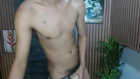 cutie_mico online show from 11-08-25, 05:07