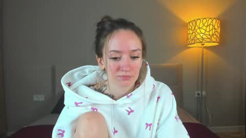 Kate online show from 05-16-26, 10:36