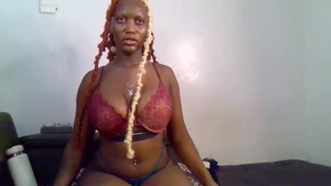 CUTIE online show from 04-04-26, 01:37