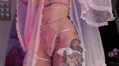 Kira online show from 12-16-25, 03:55