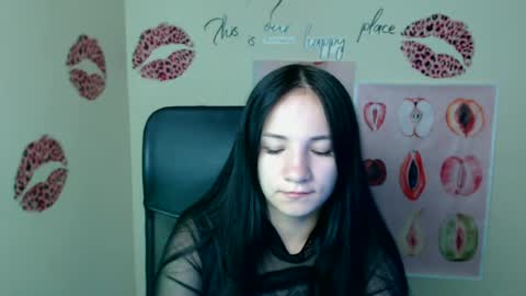 Emma online show from 06-15-26, 06:04