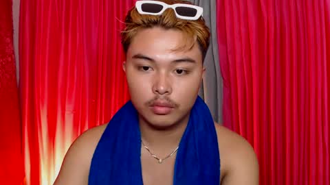 Snapshot of cutiepiejhon chatting on 02-11-25, 02:25 cutiepiejhon online show from 02-11-25, 02:25