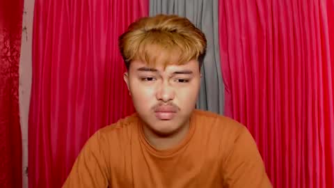 Snapshot of cutiepiejhon chatting on 02-11-25, 11:44 cutiepiejhon online show from 02-11-25, 11:44