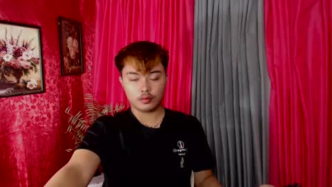 Snapshot of cutiepiejhon chatting on 02-17-25, 11:20 cutiepiejhon online show from 02-17-25, 11:20