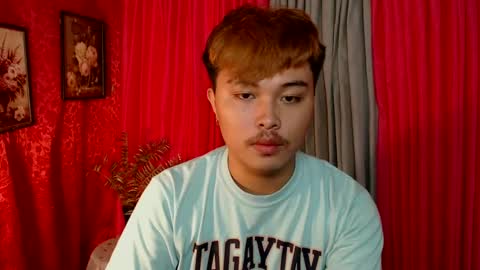 Snapshot of cutiepiejhon chatting on 02-19-25, 02:23 cutiepiejhon online show from 02-19-25, 02:23